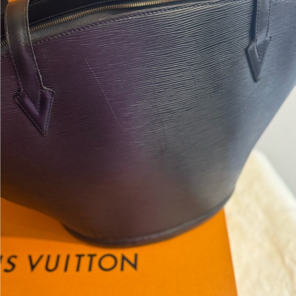 Louis Vuitton Black EPI Saint Jacques Shoulder Bag - Picture 3 of 13